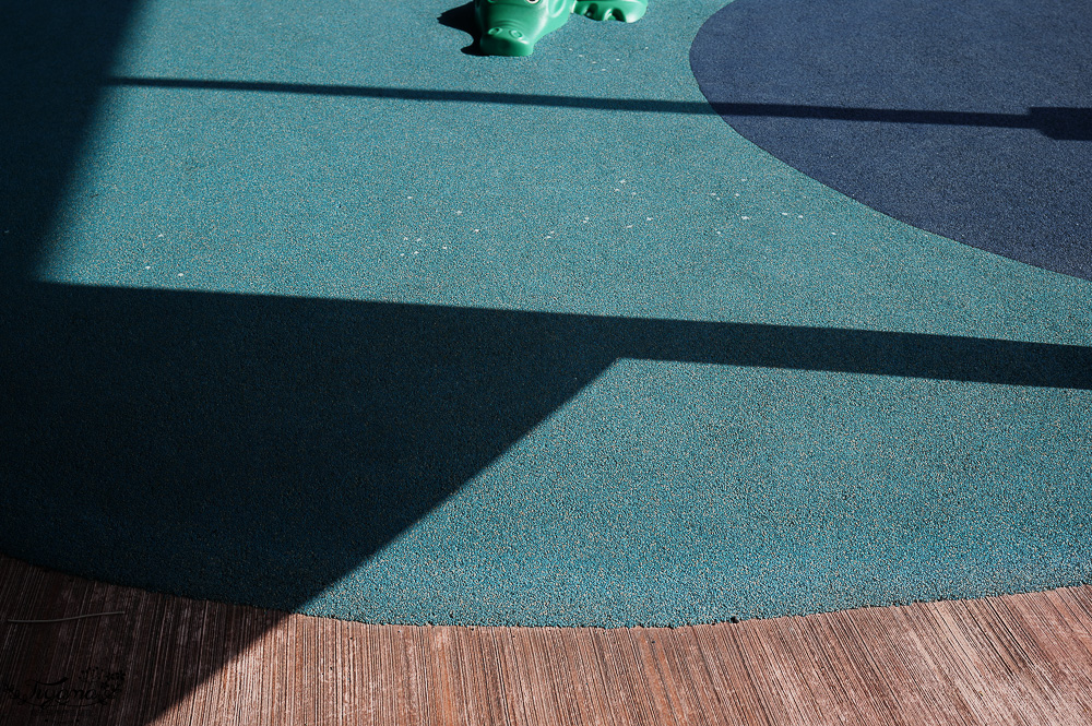 宜蘭公園「礁溪二龍之心公園」龍舟主題親子景點，高速公路下的遮陽兒童遊戲場、籃球場！有免費停車場 @緹雅瑪 美食旅遊趣