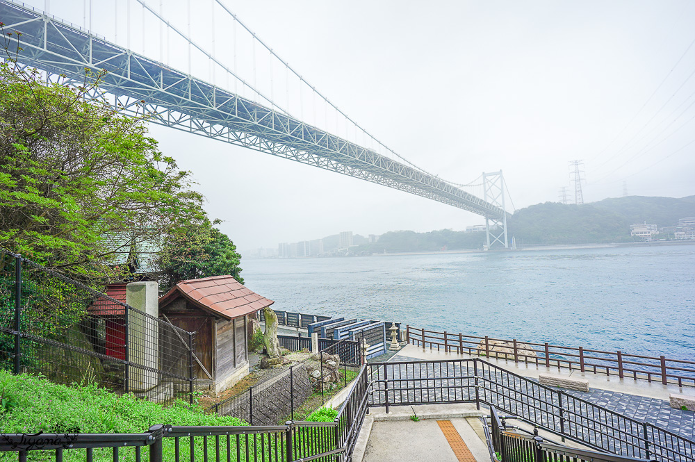 九州門司港景點｜可愛河豚神籤「和布刈神社」，九州最北邊的海景神社，關門海峽旁面海絕美景色的小巧神社 @緹雅瑪 美食旅遊趣