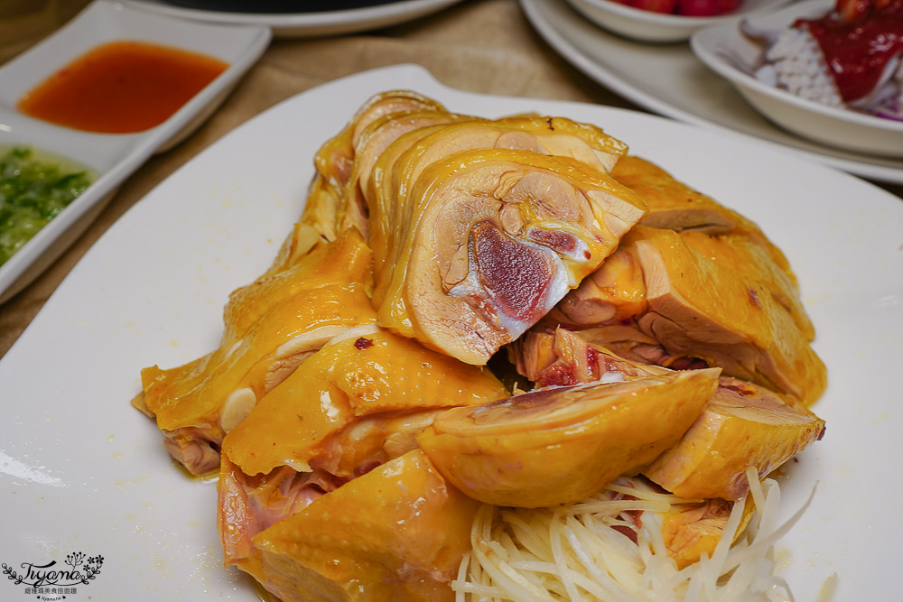 新北住宿度假村推薦「大板根森林溫泉酒店」2025全新觀景溫泉別墅｜恐龍森林夏令營｜古生物實驗室｜太子西餐廳自助餐｜麗宴中餐廳 @緹雅瑪 美食旅遊趣