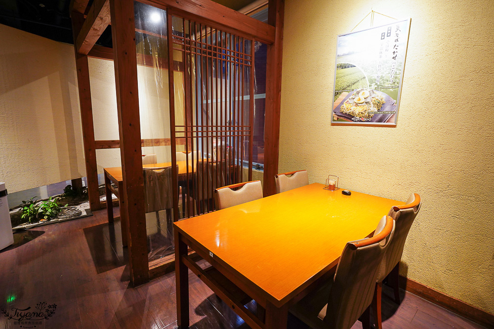 門司港美食｜元祖瓦そば【たかせ】門司港レトロ店：門司港名物瓦片麵、鰻魚三吃 @緹雅瑪 美食旅遊趣