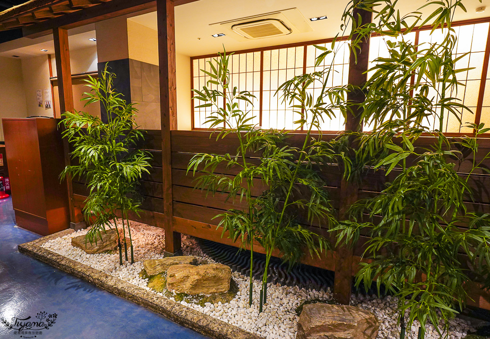 門司港美食｜元祖瓦そば【たかせ】門司港レトロ店：門司港名物瓦片麵、鰻魚三吃 @緹雅瑪 美食旅遊趣