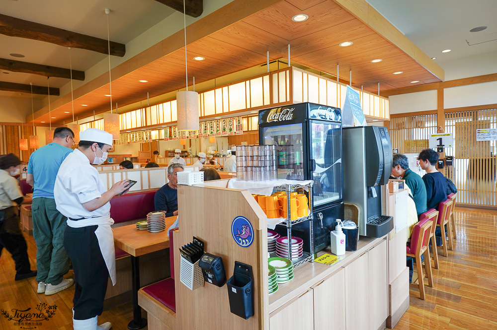北海道人氣「迴轉壽司 Toriton 清田店」在地人氣迴轉壽司名店！！高CP值~ @緹雅瑪 美食旅遊趣