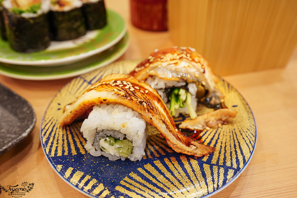 北海道人氣「迴轉壽司 Toriton 清田店」在地人氣迴轉壽司名店！！高CP值~ @緹雅瑪 美食旅遊趣