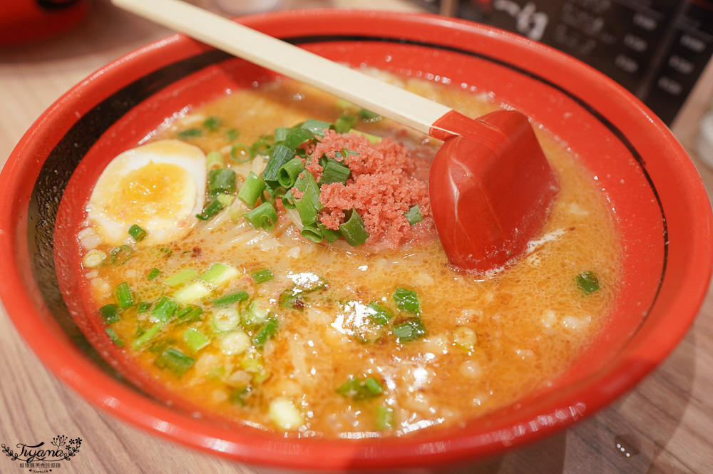 新千歲國內機場美食「一幻拉麵 新千歲機場店」，北海道拉麵道場第一間人氣拉麵 @緹雅瑪 美食旅遊趣