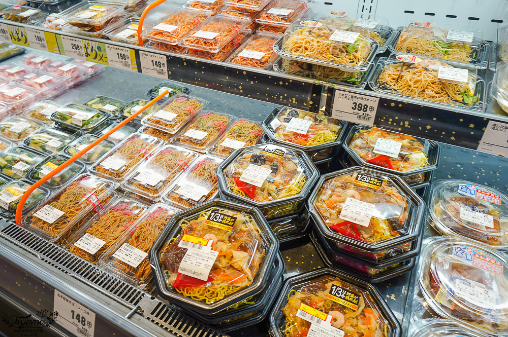 日本超市TRIAL ｜24小時大型便宜超市「 TRIAL 苫小牧西店」日本在地人都愛逛這間，食品生活雜貨樣樣齊全~價格好便宜根本批發價 @緹雅瑪 美食旅遊趣