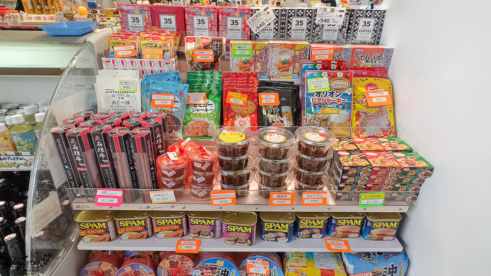 新石垣機場到市區交通｜新石垣機場伴手禮商店：1樓整層伴手禮土特產逛不完！新石垣機場&harr;︎石垣港交通 @緹雅瑪 美食旅遊趣