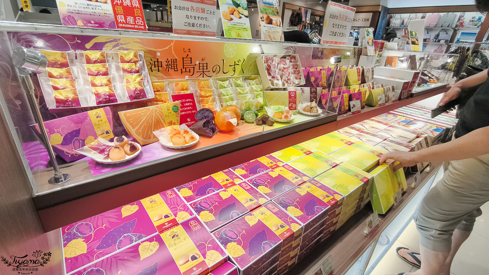 新石垣機場到市區交通｜新石垣機場伴手禮商店：1樓整層伴手禮土特產逛不完！新石垣機場&harr;︎石垣港交通 @緹雅瑪 美食旅遊趣