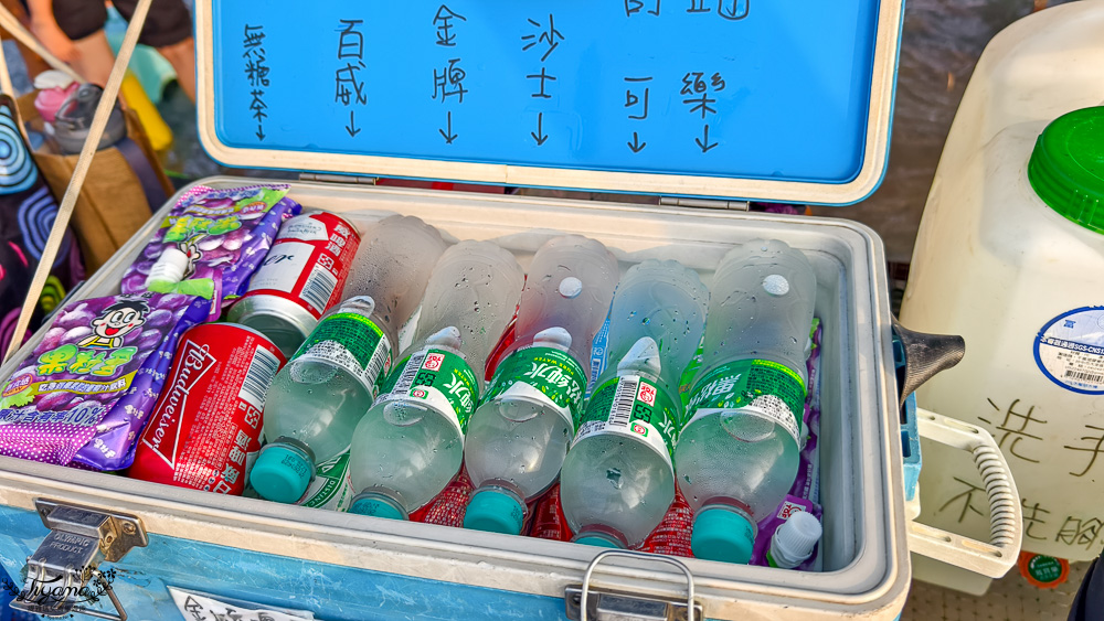 王功挖蛤烤蚵吃到飽！王功丫瑋觀光採蚵車，烤棚大又乾淨，收費大人200．小孩100．幼童免費，最超值的玩水活動 @緹雅瑪 美食旅遊趣