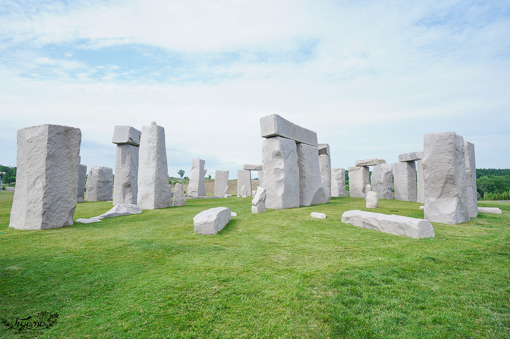 北海道巨大摩艾石像，真駒内滝野霊園好好拍！還有建築大師安藤忠雄作品 巨大佛殿 @緹雅瑪 美食旅遊趣