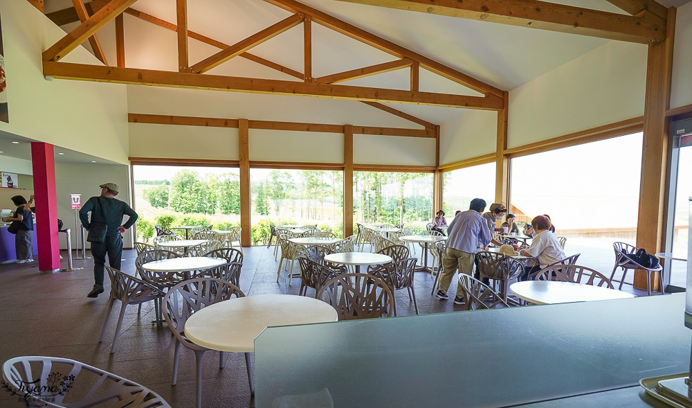 北海道富良野六花亭「坎帕納六花亭」，葡萄園與藍莓園裡的人氣甜點店 @緹雅瑪 美食旅遊趣