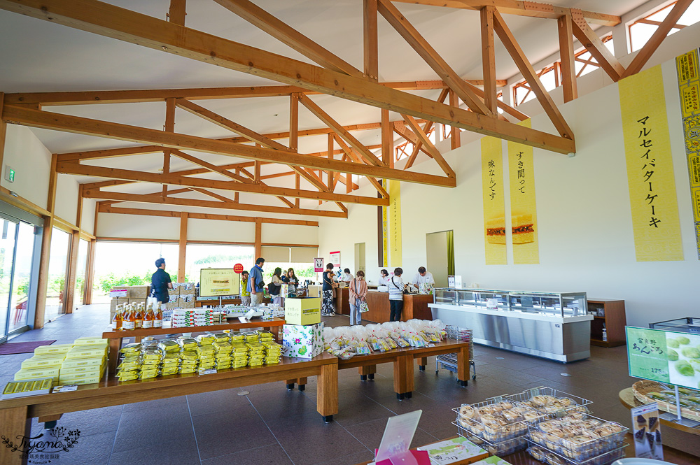 北海道富良野六花亭「坎帕納六花亭」，葡萄園與藍莓園裡的人氣甜點店 @緹雅瑪 美食旅遊趣