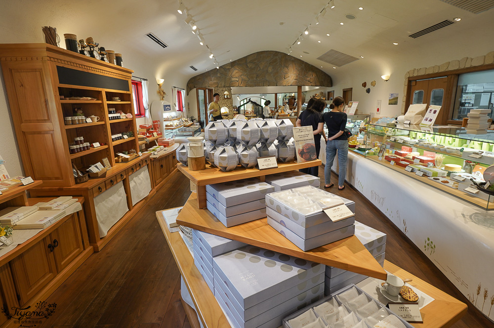 北海道美瑛童話風格烘焙甜點店「Ferme La Terre Biei 美瑛本店」，預約制法式鄉村風餐廳，品嚐美瑛小麥手工麵包、布丁、Ferme La Terre Biei伴手禮 @緹雅瑪 美食旅遊趣