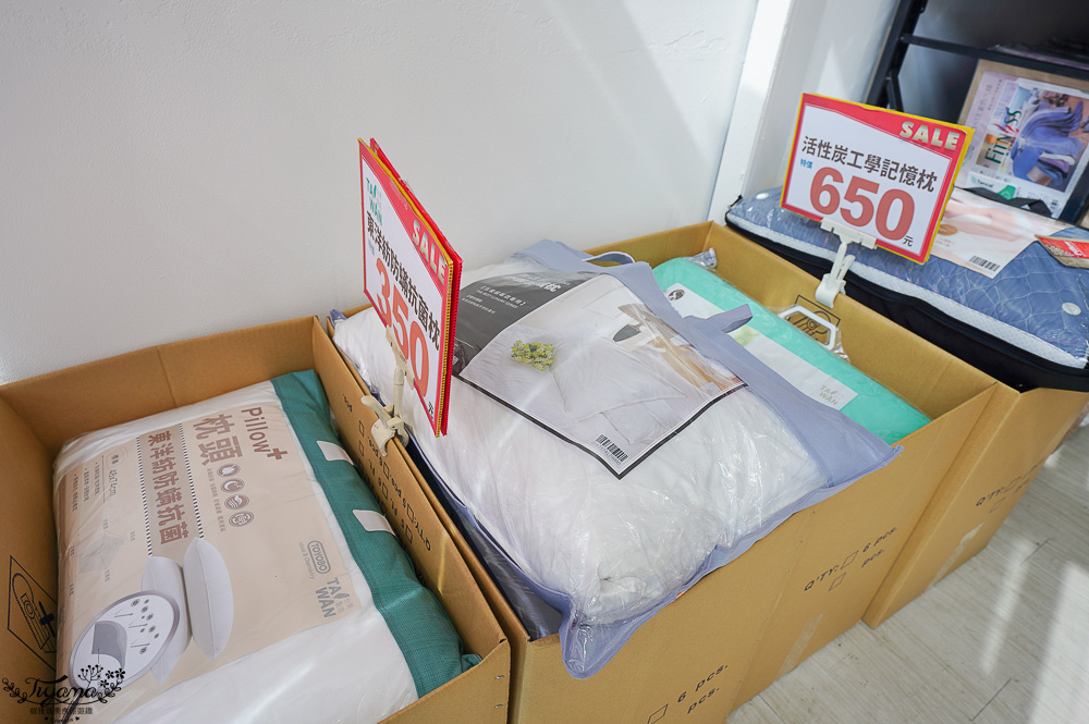 高雄多利寶寢具特賣會開跑囉！！換季出清~殺很大”990元兩用床包組”限量售完為止，枕頭涼被990元買一送一，冬季被5折，工廠直營天絲寢具超甜價~ @緹雅瑪 美食旅遊趣