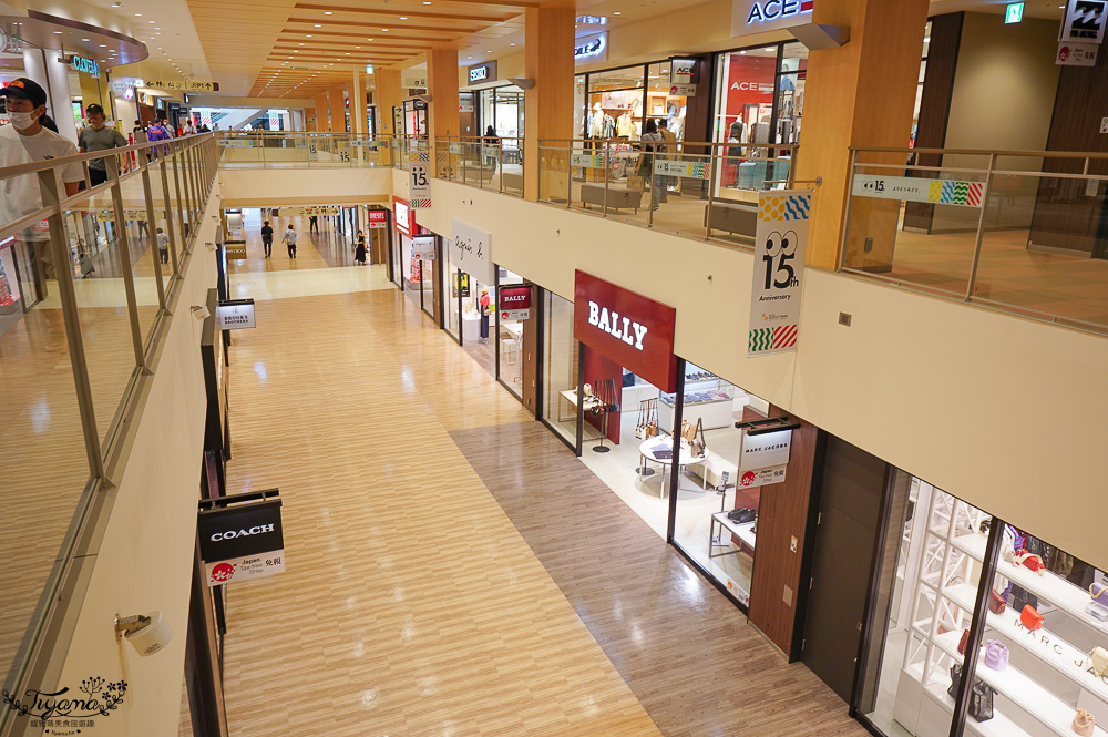 北海道OUTLET「三井OUTLET PARK 札幌北廣島」超好逛OUTLET購物中心，先領折價券再去逛街 @緹雅瑪 美食旅遊趣