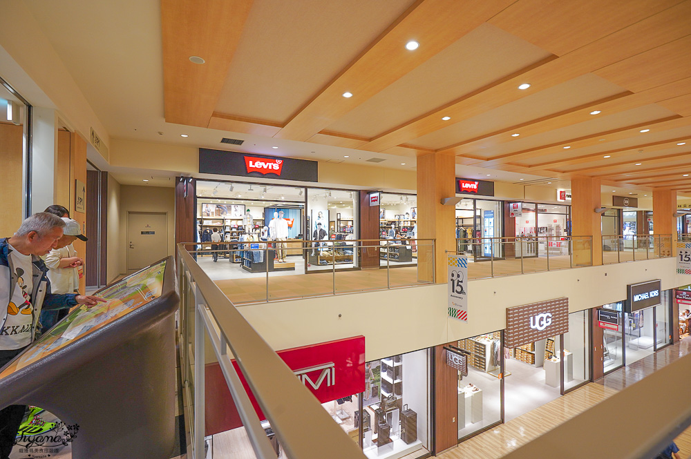 北海道OUTLET「三井OUTLET PARK 札幌北廣島」超好逛OUTLET購物中心，先領折價券再去逛街 @緹雅瑪 美食旅遊趣