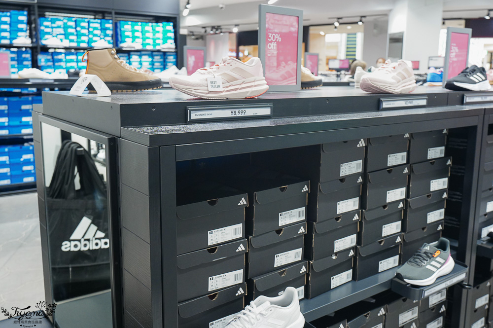 北海道OUTLET「三井OUTLET PARK 札幌北廣島」超好逛OUTLET購物中心，先領折價券再去逛街 @緹雅瑪 美食旅遊趣