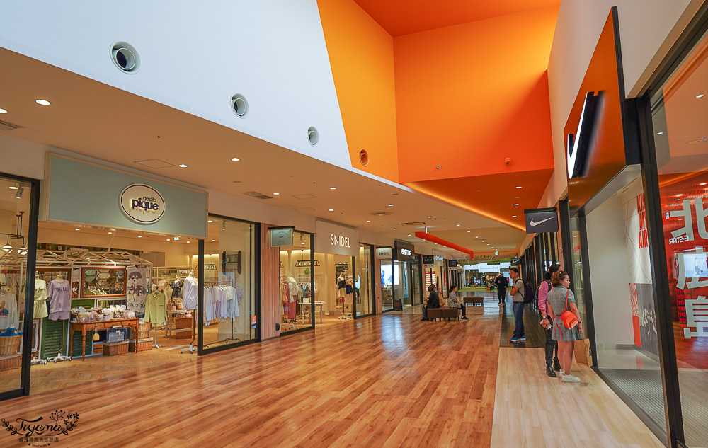 北海道OUTLET「三井OUTLET PARK 札幌北廣島」超好逛OUTLET購物中心，先領折價券再去逛街 @緹雅瑪 美食旅遊趣