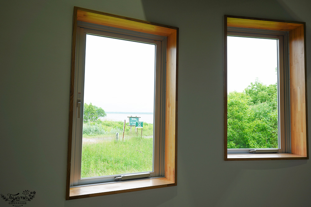 北海道苫小牧道路休息站｜宇多內湖展望台「道の駅ウトナイ湖 展望台」吃美食小吃、買土產水果 @緹雅瑪 美食旅遊趣