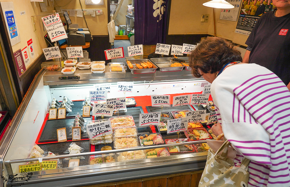 福岡小倉逛OUTLET賞夜景一日遊：小倉城．小倉城庭院．皿倉山展望台．魚町銀天街．旦過市場．九州THE OUTLETS KITAKYUSHU @緹雅瑪 美食旅遊趣