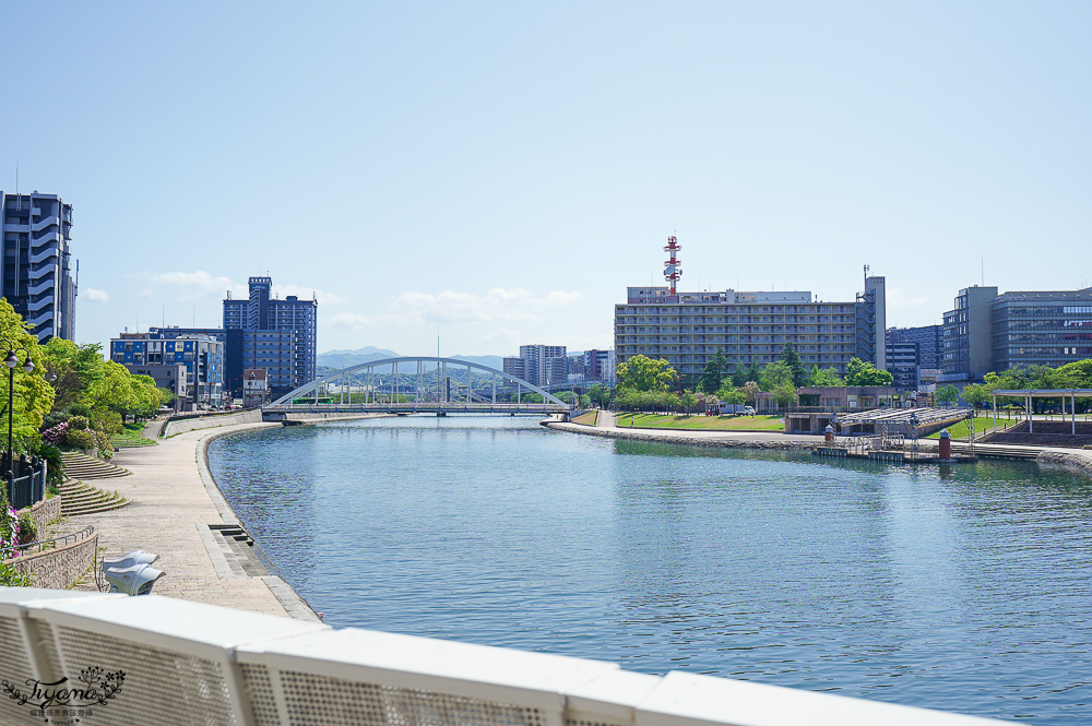 九州小倉城「小倉祇園 八坂神社」連接小倉城旁400多年歷史的豐前市守護神，全日本罕見景點「鳥居+小倉城」同框奇景 @緹雅瑪 美食旅遊趣