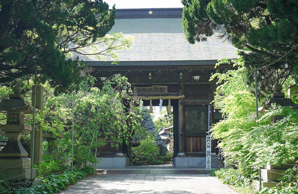 九州小倉城「小倉祇園 八坂神社」連接小倉城旁400多年歷史的豐前市守護神，全日本罕見景點「鳥居+小倉城」同框奇景 @緹雅瑪 美食旅遊趣