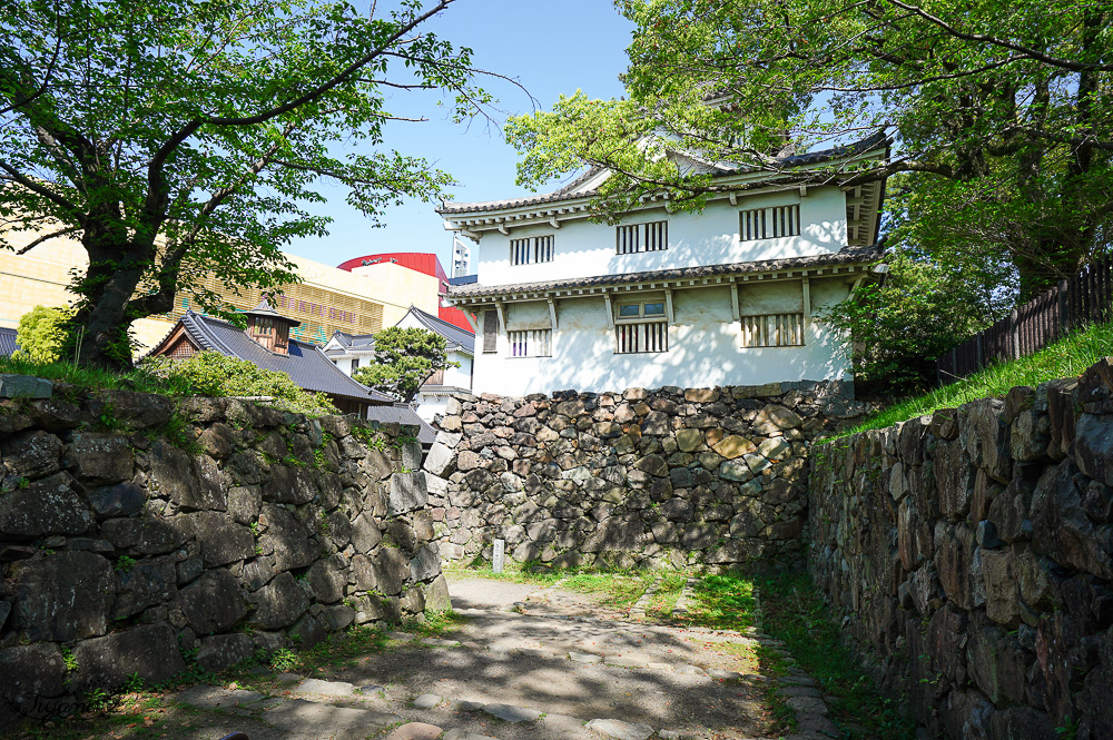 九州小倉城怎麼玩！！小倉城天守閣騎馬射箭「流鏑馬」、和服體驗、天守閣咖啡廳、しろテラス，也別忘了小倉城庭園 @緹雅瑪 美食旅遊趣