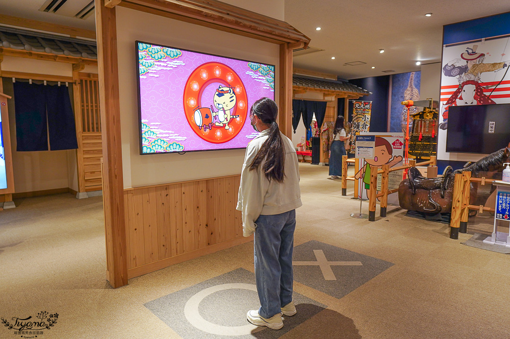 九州小倉城怎麼玩！！小倉城天守閣騎馬射箭「流鏑馬」、和服體驗、天守閣咖啡廳、しろテラス，也別忘了小倉城庭園 @緹雅瑪 美食旅遊趣