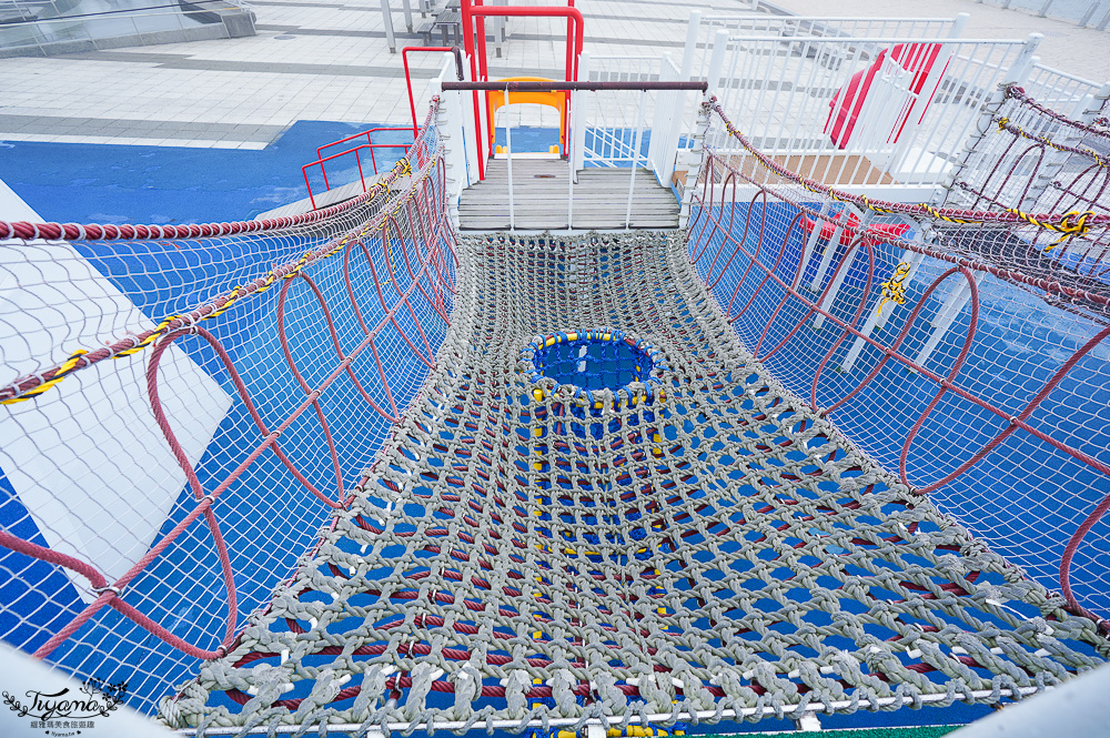意外遇見海洋風親子公園「キラキラ公園｜Kirakira Park」苫小牧漁港旁的親子公園 @緹雅瑪 美食旅遊趣