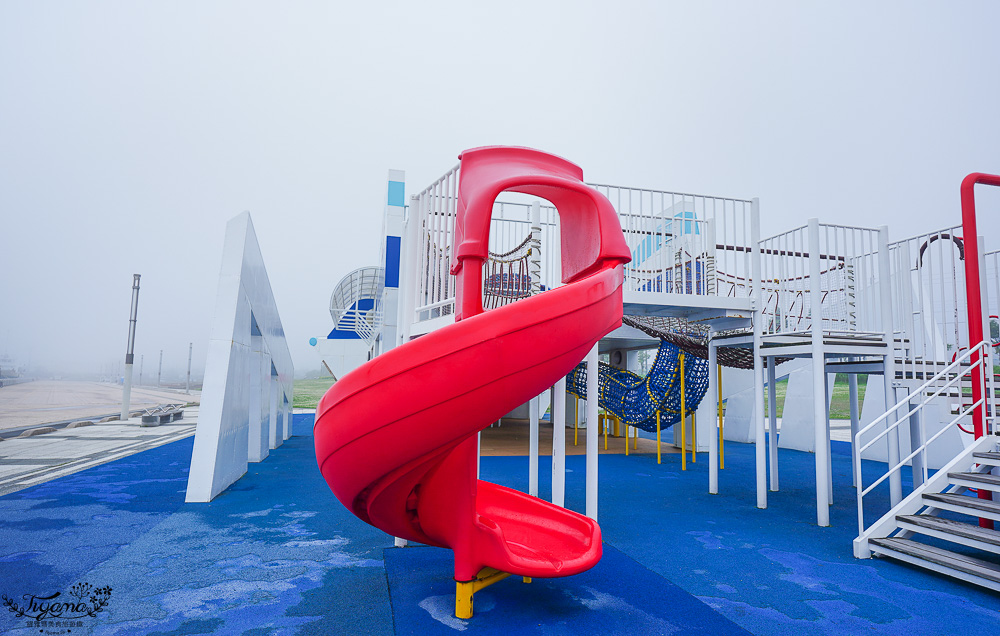 意外遇見海洋風親子公園「キラキラ公園｜Kirakira Park」苫小牧漁港旁的親子公園 @緹雅瑪 美食旅遊趣