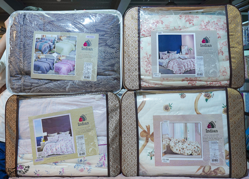 台南寢具特賣會|多利寶寢具✖︎海馬台南年度聯合特賣會:MIT天絲寢具工廠直營好平價~天絲寢具2套只要3980元,萬用毯349,多款買一送一,天絲床包兩用被組 起 @緹雅瑪 美食旅遊趣 台南寢具特賣會|多利寶寢具✖︎海馬台南年度聯合特賣會:MIT天絲寢具工廠直營好平價~天絲寢具2套只要3980元,萬用毯349,多款買一送一,天絲床包兩用被組 起 @緹雅瑪 美食旅遊趣