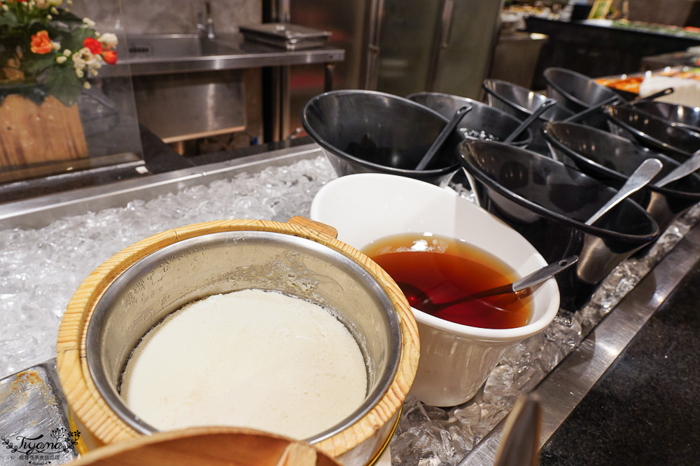 台糖長榮酒店 台南｜吃遍天下自助餐：台南聚餐推薦~台南Buffet自助餐，平日晚餐菜色 @緹雅瑪 美食旅遊趣