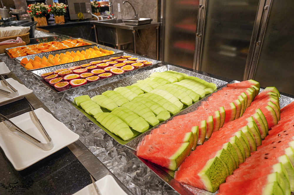 台糖長榮酒店 台南｜吃遍天下自助餐：台南聚餐推薦~台南Buffet自助餐，平日晚餐菜色 @緹雅瑪 美食旅遊趣