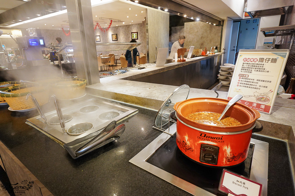 台糖長榮酒店 台南｜吃遍天下自助餐：台南聚餐推薦~台南Buffet自助餐，平日晚餐菜色 @緹雅瑪 美食旅遊趣