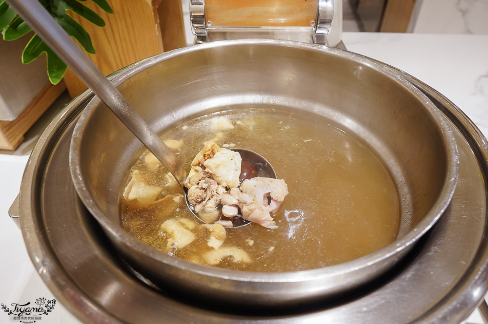 嘉義飯店Buffet自助餐｜嘉義福容voco酒店「田園西餐廳」平日晚餐分享~主餐排餐+半自助餐，超驚艷美食饗宴 @緹雅瑪 美食旅遊趣