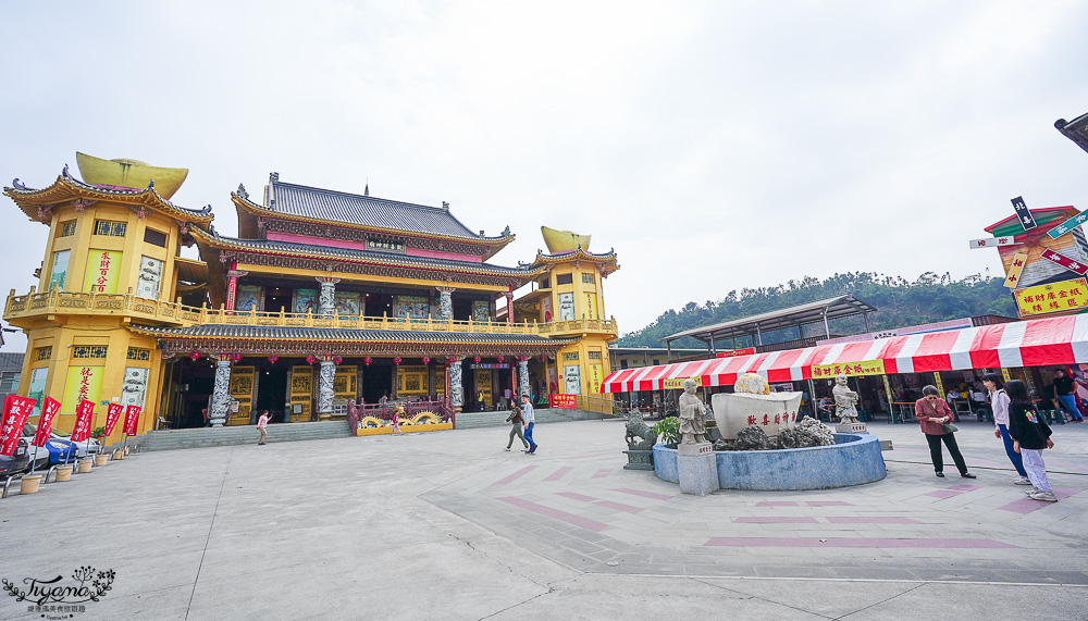 全台唯一打小人寺廟「嘉義歡喜財神廟」補財庫、求財運、化厄運、打小人~花招超多的討喜財神爺廟 @緹雅瑪 美食旅遊趣 全台唯一打小人寺廟「嘉義歡喜財神廟」補財庫、求財運、化厄運、打小人~花招超多的討喜財神爺廟 @緹雅瑪 美食旅遊趣