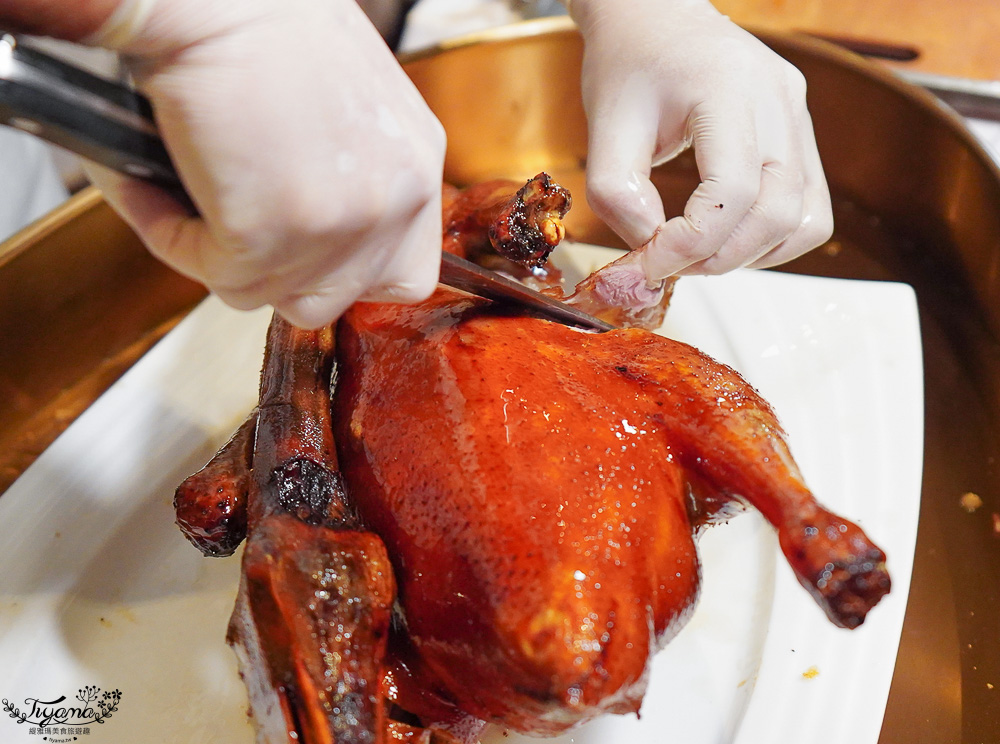 台南烤鵝「霸王鵝五吃」台南台糖長榮酒店2F「長園中餐廳」推出全新霸王鵝之夜 @緹雅瑪 美食旅遊趣