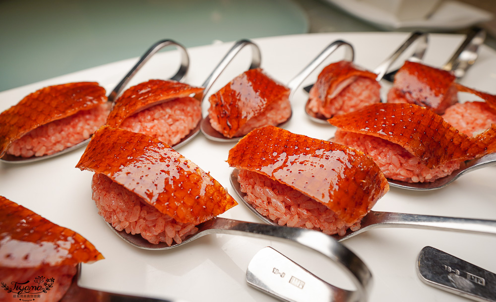 台南烤鵝「霸王鵝五吃」台南台糖長榮酒店2F「長園中餐廳」推出全新霸王鵝之夜 @緹雅瑪 美食旅遊趣