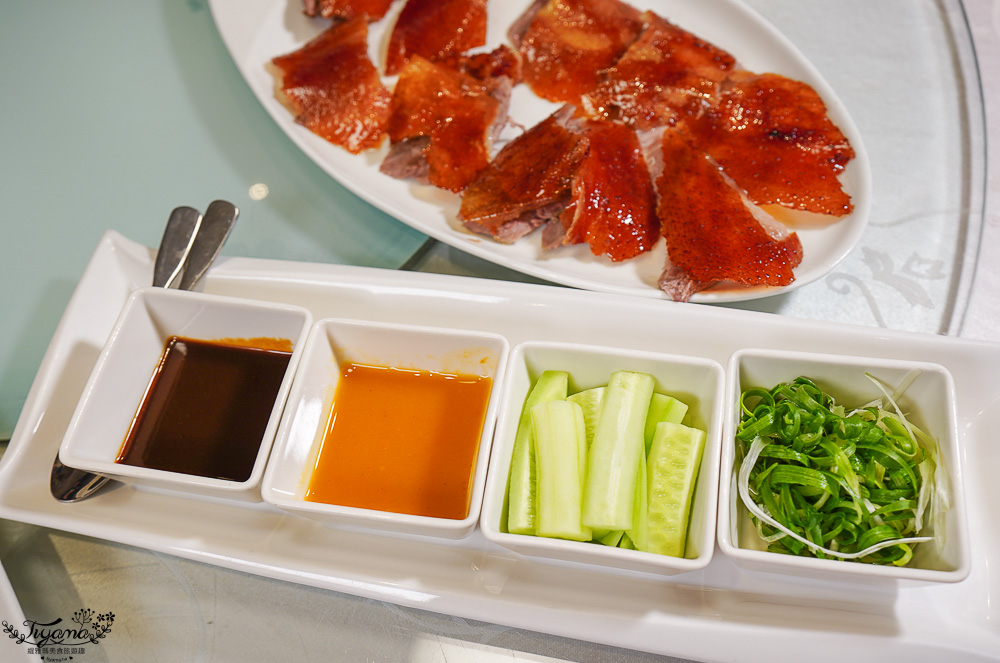 台南烤鵝「霸王鵝五吃」台南台糖長榮酒店2F「長園中餐廳」推出全新霸王鵝之夜 @緹雅瑪 美食旅遊趣