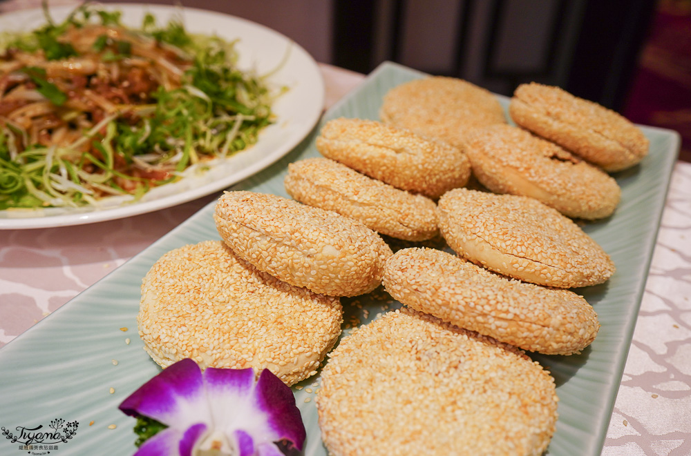 台南烤鵝「霸王鵝五吃」台南台糖長榮酒店2F「長園中餐廳」推出全新霸王鵝之夜 @緹雅瑪 美食旅遊趣