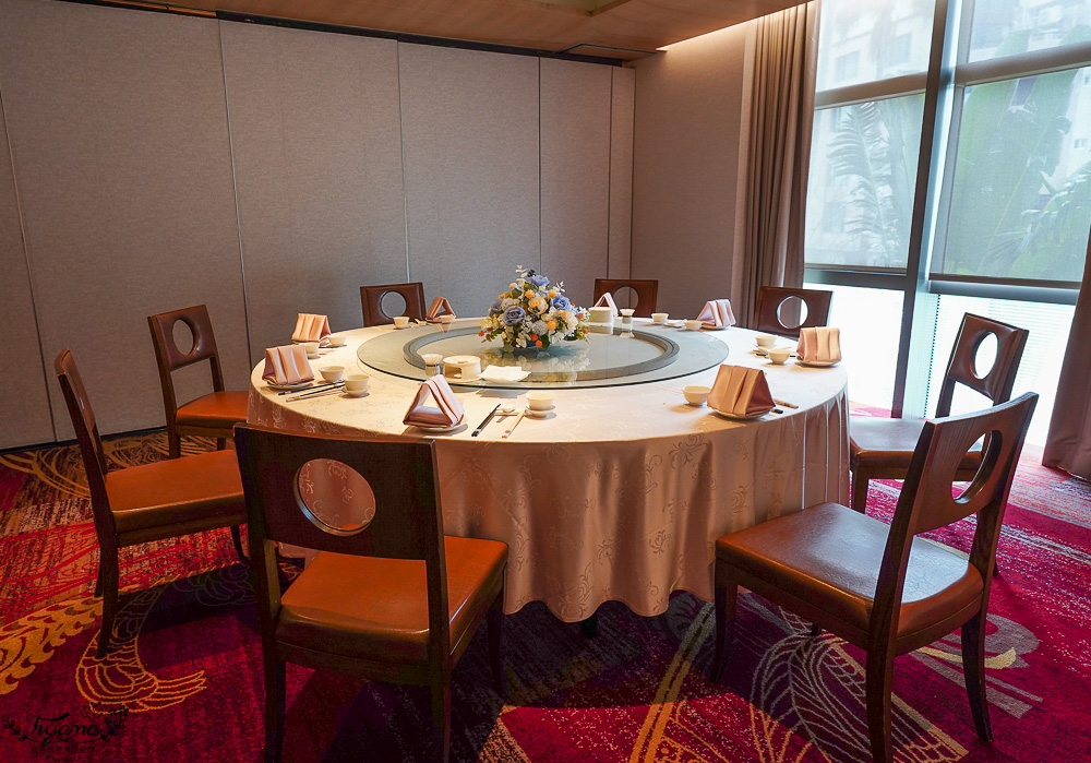 台南烤鵝「霸王鵝五吃」台南台糖長榮酒店2F「長園中餐廳」推出全新霸王鵝之夜 @緹雅瑪 美食旅遊趣