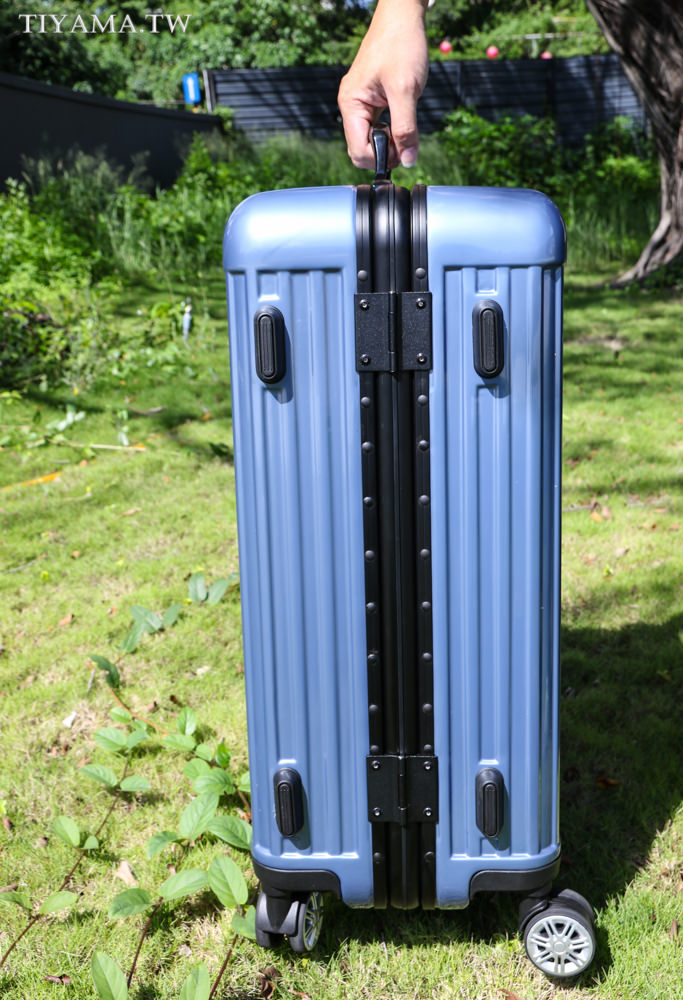 VACANZA鋁框行李箱|羽量級PC材質，比一般輕1.5~2kg讓你出國帶回更多戰利品！出國旅遊好幫手 @緹雅瑪 美食旅遊趣