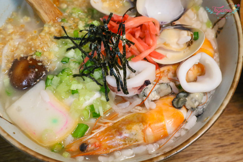 台南東菜市場美食|鮮牡丹：海鮮粥、虱目魚粥、肉燥飯，台南人早餐就是這樣！！ @緹雅瑪 美食旅遊趣
