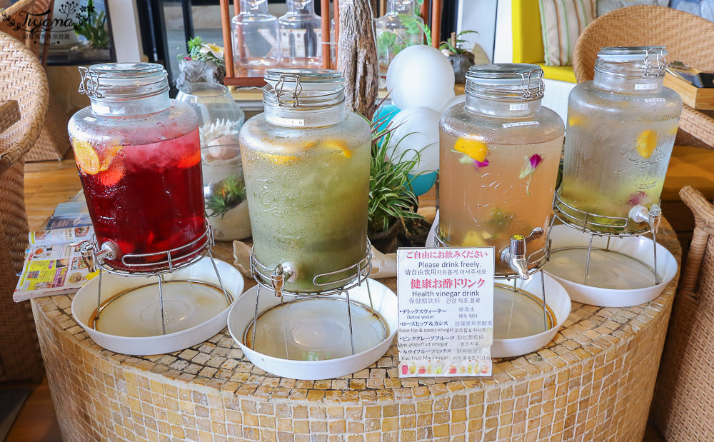 沖繩海景網美餐廳|WaGyu-Cafe KAPUKA：美國村早午餐、彩虹吐司、鞦韆座椅 @緹雅瑪 美食旅遊趣