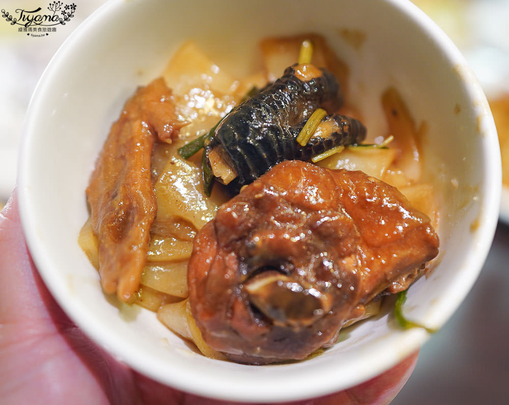 台南花雕雞，就愛這一味！廚房有雞~花雕螃蟹鍋，肥美秋蟹來囉 @緹雅瑪 美食旅遊趣