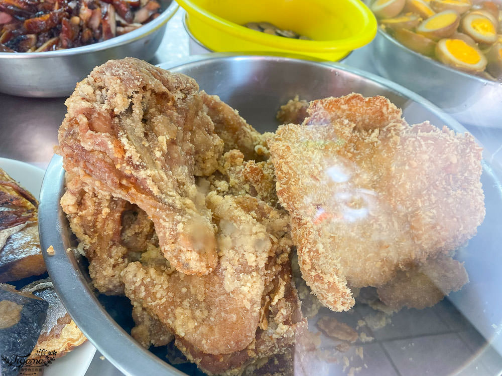 台南好吃烤雞腿便當「明珠便當」，吃過就愛上，回訪N次推薦！！ @緹雅瑪 美食旅遊趣