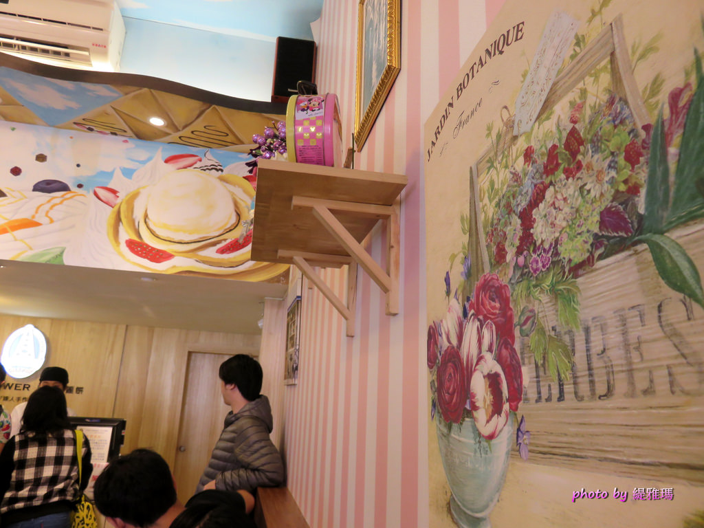 【台南.東區】Fun Tower 日本軟式可麗餅。散步甜食：女孩們的最愛「繽粉日式可麗餅」，超多口味任君選擇 @緹雅瑪 美食旅遊趣
