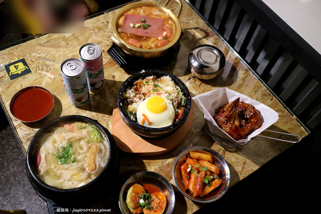 【嘉義.東區】韓鍋人。平價韓式餐廳：韓式鍋物、石鍋拌飯、韓式炸雞…不用花大錢就可以吃到的韓式料理 @緹雅瑪 美食旅遊趣