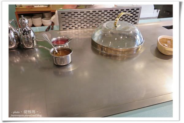 【台南.南區】樂食新鉄板料理。套餐式鐵板燒：優質料理.價位親民 @緹雅瑪 美食旅遊趣