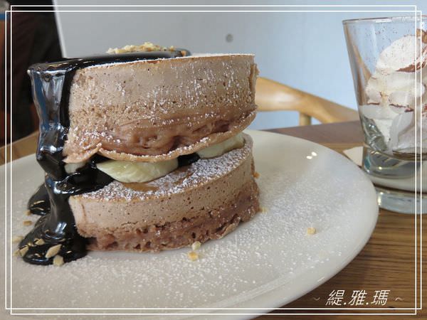 【台南.東區】T&#8217;WIN coffee 咖啡&#8217;云.舒芙雷日式厚鬆餅~就是愛pancake @緹雅瑪 美食旅遊趣